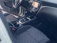 Usata Nissan Qashqai 131 CV (96 kW) 2016 Bianco SUV
