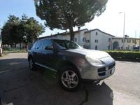Usata Porsche Cayenne 250 CV (183 kW) 2004 Grigio SUV
