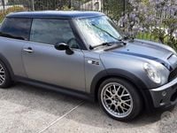 Usata Mini Cooper S 163 CV (119 kW) 2002 Grigio Utilitaria