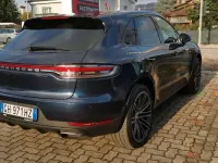 Usata Porsche Macan 245 CV (180 kW) 2021 Blu/azzurro SUV