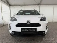Nuova Toyota Yaris Cross Active 116 CV (85 kW) 2026 Bianco SUV