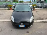 Usata Fiat Grande Punto Dynamic 65 CV (47 kW) 2009 Nero Utilitaria