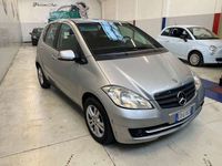 Usata Mercedes A150 Executive 95 CV (69 kW) 2011 Argento Berlina