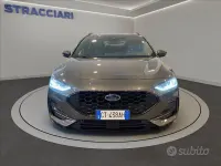 Usata Ford Focus ST-Line X 116 CV (85 kW) 2024 Grigio metallizzato Station wagon
