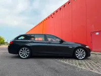 Usata BMW 525 Comfort Edition 218 CV (160 kW) 2022 Bianco Station wagon