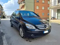 Usata Mercedes B200 Chrome 140 CV (102 kW) 2006 Nero Monovolume