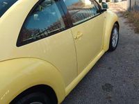 Usata VW New Beetle 101 CV (74 kW) 2002 Giallo Utilitaria