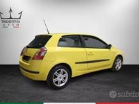 Usata Fiat Stilo 133 CV (97 kW) 2005 Giallo Berlina