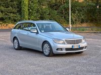 Usata Mercedes C220 Avantgarde 170 CV (125 kW) 2008 Argento Berlina