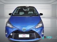 Usata Toyota Yaris Hybrid Active 92 CV (67 kW) 2019 Blu Berlina