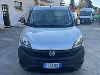 Usata Fiat Doblò 95 CV (69 kW) 2017 Argento Monovolume