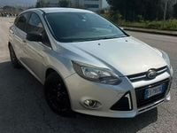 Usata Ford Focus 115 CV (84 kW) 2014 Grigio Berlina