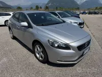 Usata Volvo V40 Business Edition 120 CV (88 kW) 2016 Grigio Berlina