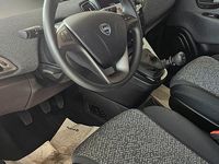 Usata Lancia Ypsilon Gold 69 CV (50 kW) 2023 Nero Utilitaria