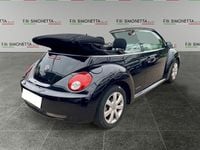 Usata VW New Beetle 105 CV (77 kW) 2008 Nero Utilitaria