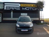 Usata Ford Tourneo Connect Titanium 120 CV (88 kW) 2017 Verde Monovolume