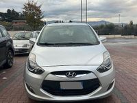 Usata Hyundai ix20 Comfort 125 CV (91 kW) 2014 Grigio Utilitaria
