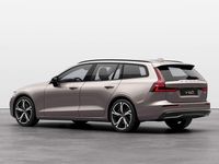 Nuova Volvo V60 Core 197 CV (144 kW) 2025 Grigio Station wagon