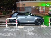 Usata VW T-Roc 110 CV (80 kW) 2024 Grigio SUV