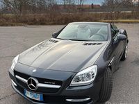 Usata Mercedes SLK200 184 CV (135 kW) 2013 Grigio Cabrio