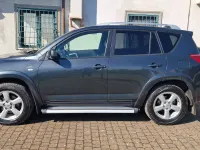 Usata Toyota RAV4 Luxury 177 CV (130 kW) 2007 Grigio SUV