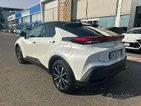 Usata Toyota C-HR Trend 140 CV (102 kW) 2024 Bianco SUV