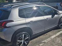 Usata Peugeot 2008 Allure 100 CV (73 kW) 2017 Grigio SUV