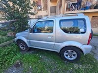 Usata Suzuki Jimny 86 CV (63 kW) 2005 Grigio SUV