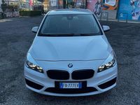 Usata BMW 214 Active Tourer Advantage 95 CV (69 kW) 2015 Bianco Monovolume