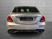 Usata Mercedes E200 Premium 160 CV (117 kW) 2020 Argento metallizzato Berlina