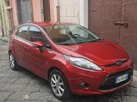 Usata Ford Fiesta 82 CV (60 kW) 2009 Rosso Berlina