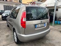 Usata Skoda Roomster 69 CV (50 kW) 2011 Grigio Monovolume