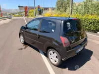 Usata Renault Twingo Dynamique 75 CV (55 kW) 2010 Nero Utilitaria