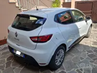 Usata Renault Clio Life 75 CV (55 kW) 2018 Bianco Utilitaria