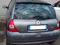 Usata Renault Clio II Authentique 58 CV (42 kW) 2003 Grigio Berlina
