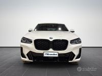 Usata BMW X4 M Sport 190 CV (139 kW) 2024 Gralpinweiss pastello SUV