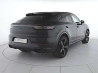 Usata Porsche Cayenne Coupe 340 CV (250 kW) 2023 0e nero cromite metallizzato Coupé
