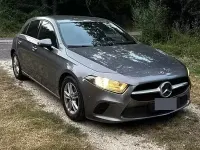 Usata Mercedes A180 116 CV (85 kW) 2019 Grigio Berlina