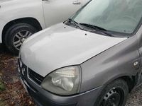 Käytetty Renault Clio II 65 HP (47 kW) 2006 Sedan
