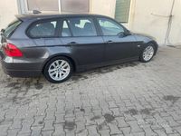 Usata BMW 318 122 CV (89 kW) 2007 Grigio Berlina