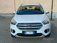 Usata Ford Kuga Titanium 120 CV (88 kW) 2018 Bianco SUV