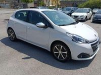 Usata Peugeot 208 Access 82 CV (60 kW) 2017 Utilitaria