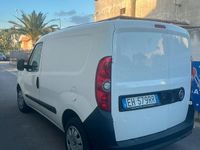Usata Fiat Doblò 120 CV (88 kW) 2011 Bianco Monovolume