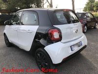 Usata Smart ForFour 71 CV (52 kW) 2015 Bianco(met.) Utilitaria
