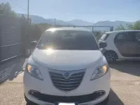 Usata Lancia Ypsilon 85 CV (62 kW) 2014 Bianco Utilitaria