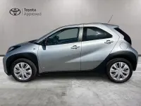 Usata Toyota Aygo X Active 72 CV (52 kW) 2022 Grigio SUV
