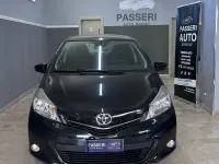 Occasion Toyota Yaris Style 90 ch (66 kW) 2013 Noir Citadine