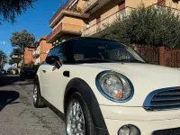 Usata Mini Cooper D Chili 109 CV (80 kW) 2008 Bianco Utilitaria