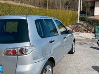 Usata Mazda 2 2006 Grigio Utilitaria