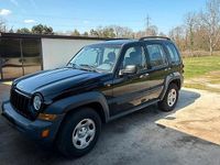 Usata Jeep Cherokee 116 CV (85 kW) 2008 Nero SUV